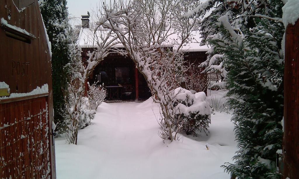 Norwegisches Holzhaus Villa Neuruppin Luaran gambar
